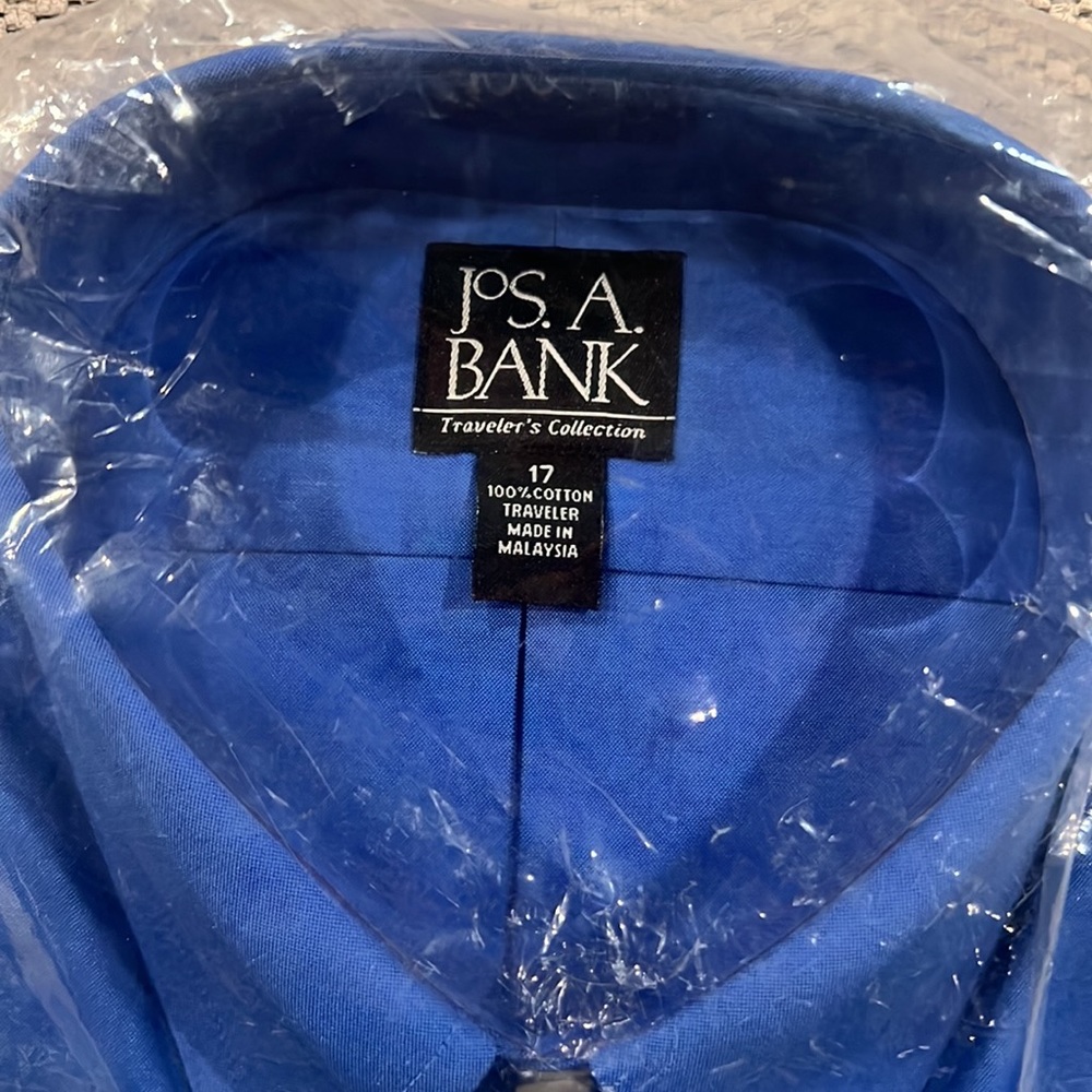 Jos. A. Bank short sleeve size 17 traveler - Picture 2 of 3